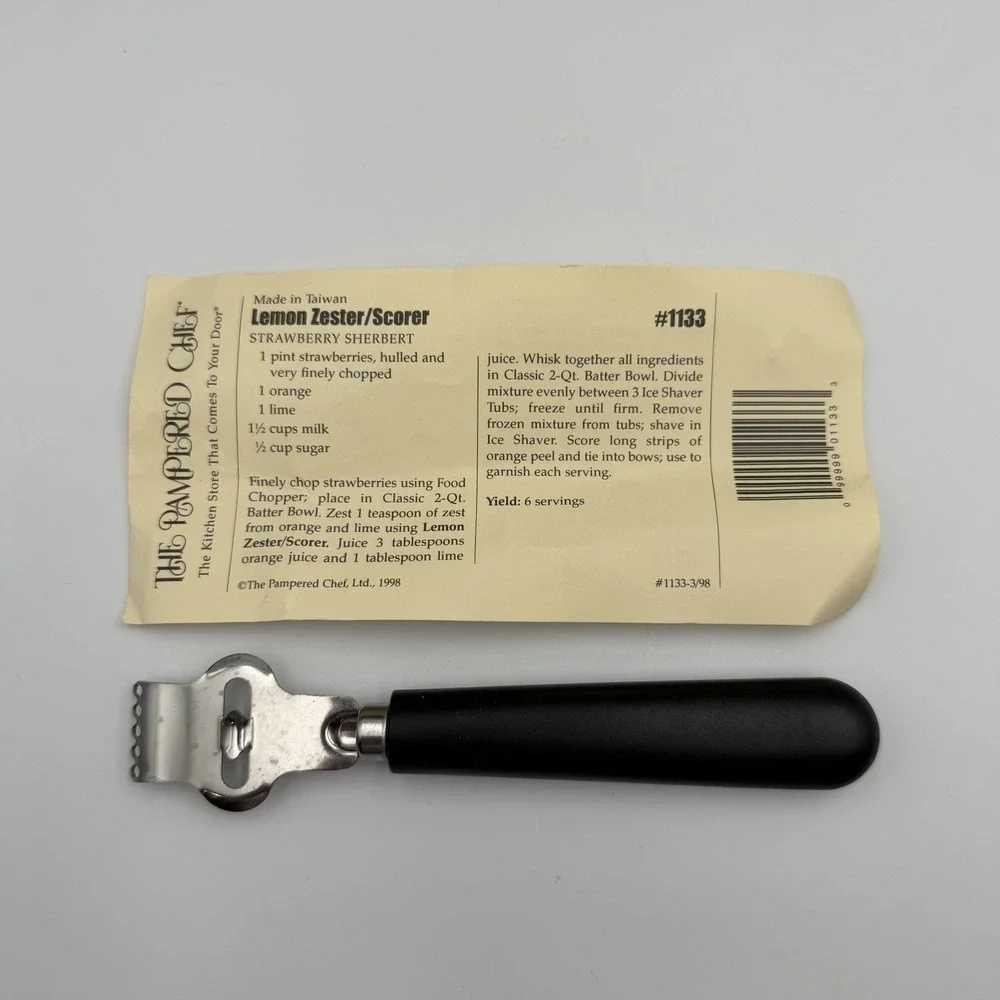 The Pampered Chef Citrus Lemon Zester‎ / Scorer 1133